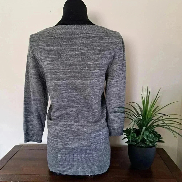 ❤️Smart Set 3/4  Sweater Grey Taupe Size Medium Rounded Neckline Soft Ribbed - Picture 4 of 12